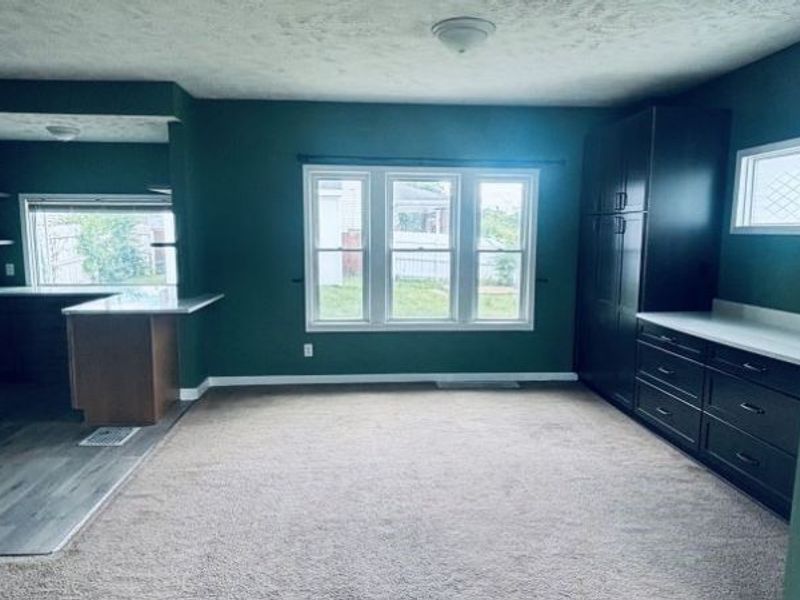407 Korman Avenue NE, Massillon, OH 44646 Photo 9