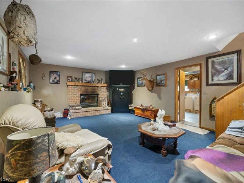 8175 Stover Road SW, Sherrodsville, OH 44675 Photo 13