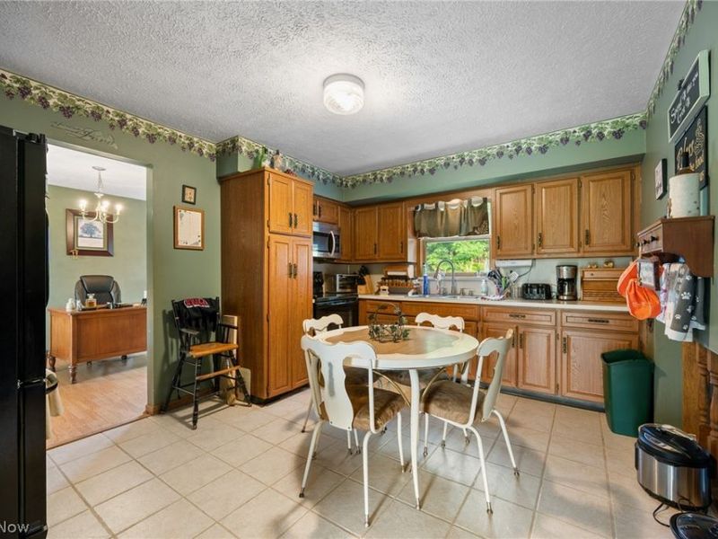 8175 Stover Road SW, Sherrodsville, OH 44675 Photo 16