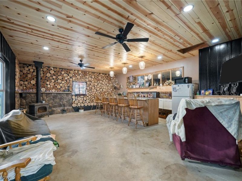 8175 Stover Road SW, Sherrodsville, OH 44675 Photo 8