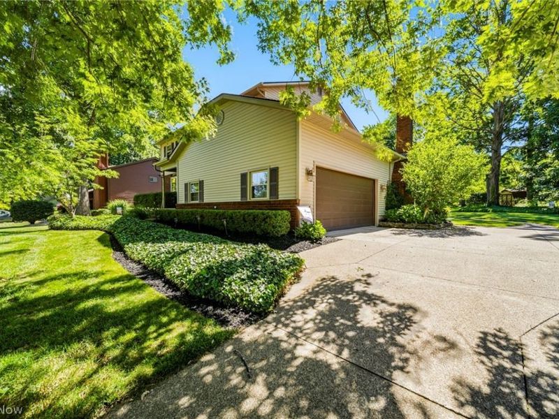 7088 S Meadow Drive, Concord Township, OH 44077 Photo 3