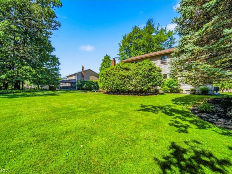 7088 S Meadow Drive, Concord Township, OH 44077 Photo 7
