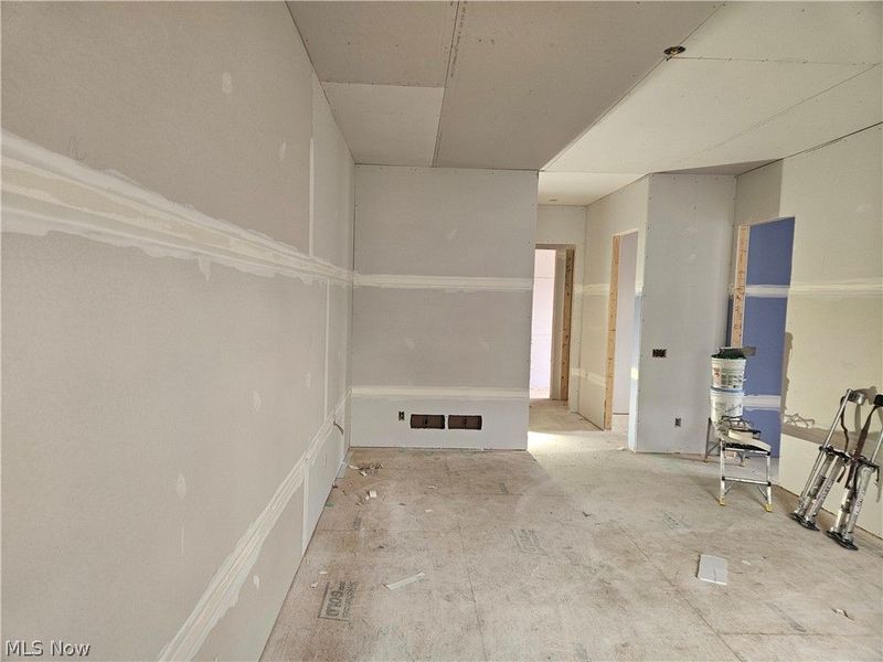 5272 Birkdale Street NW, Canton, OH 44708 Photo 9