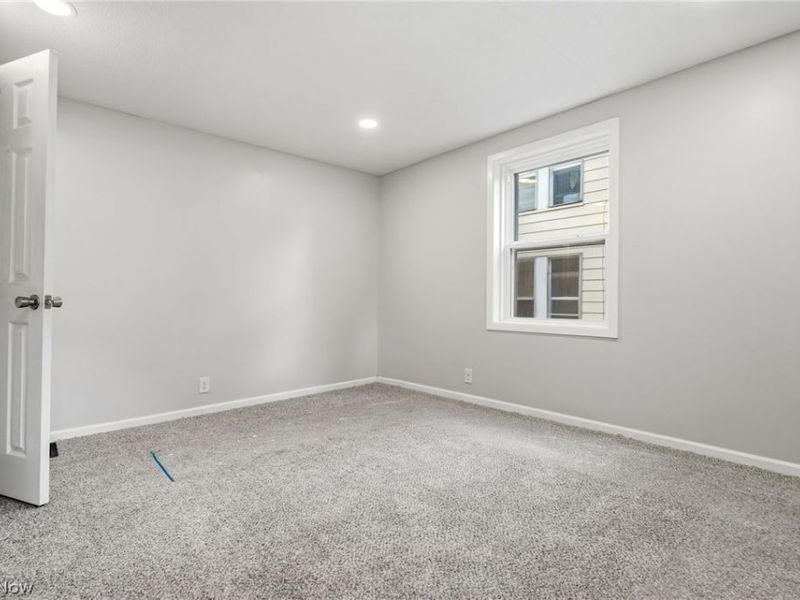 440 S Freedom Avenue, Alliance, OH 44601 Photo 6