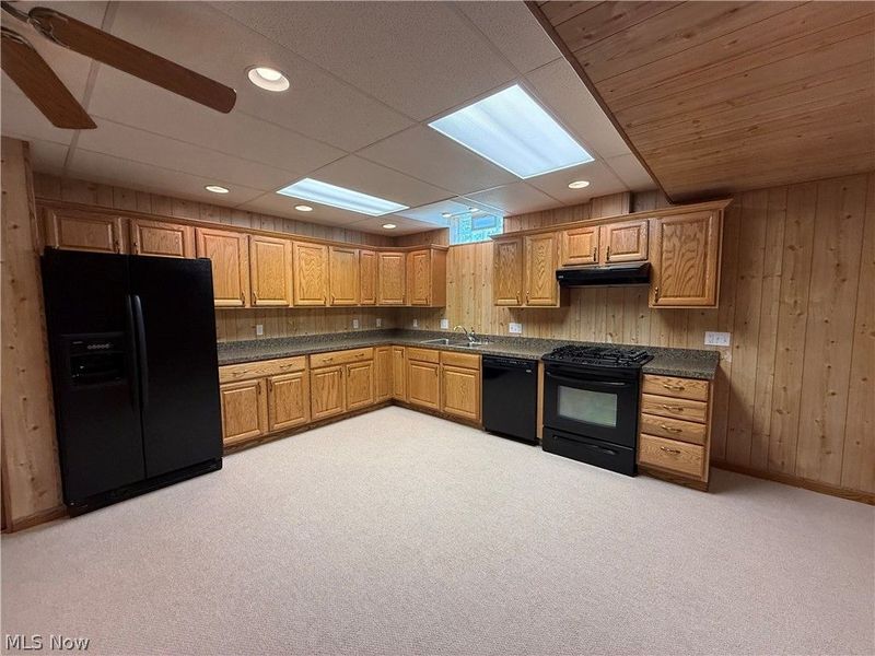 4219 Belleau Woods Circle , Uniontown, OH 44685 Photo 14