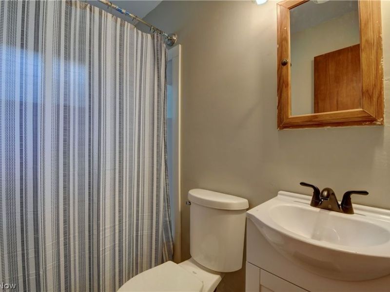 935 Washington Street , Wooster, OH 44691 Photo 11