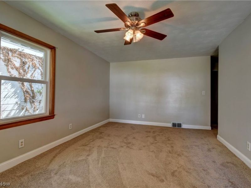 935 Washington Street , Wooster, OH 44691 Photo 5