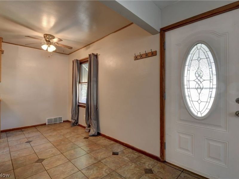 935 Washington Street , Wooster, OH 44691 Photo 6