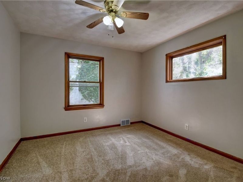 935 Washington Street , Wooster, OH 44691 Photo 9