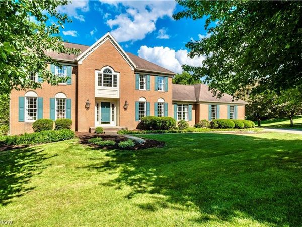 5534 Governors Avenue NW, Canton, OH 44718