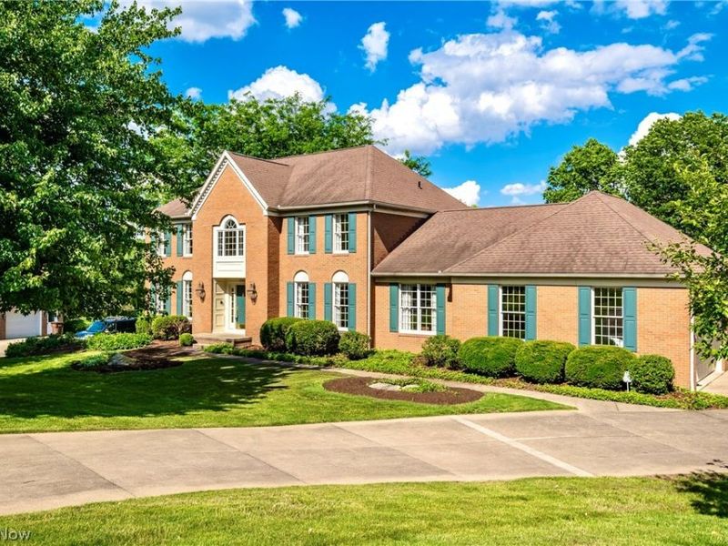 5534 Governors Avenue NW, Canton, OH 44718 Photo 2