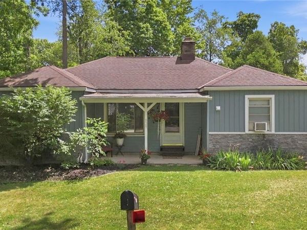 829 Lake Drive , Ashland, OH 44805