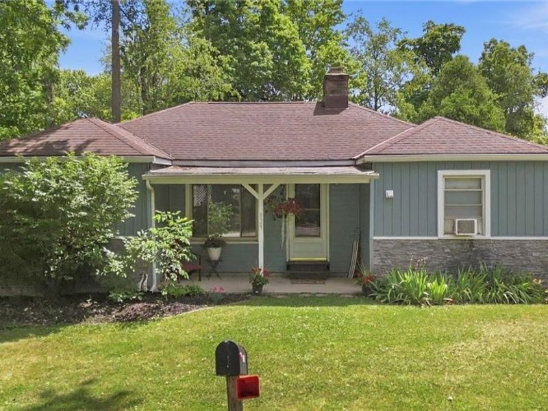 829 Lake Drive, Ashland, OH 44805 Photo 1