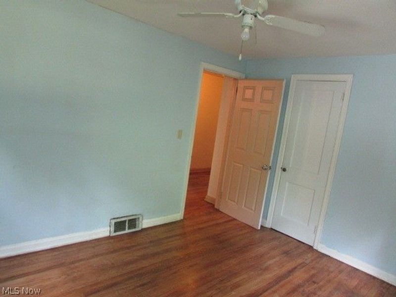 1327 Chelton Drive, Kent, OH 44240 Photo 14
