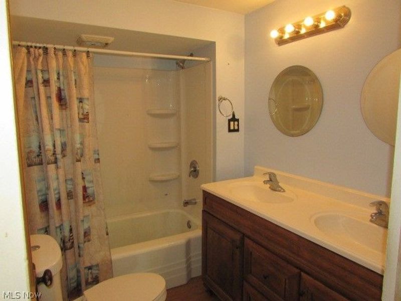 1327 Chelton Drive, Kent, OH 44240 Photo 17