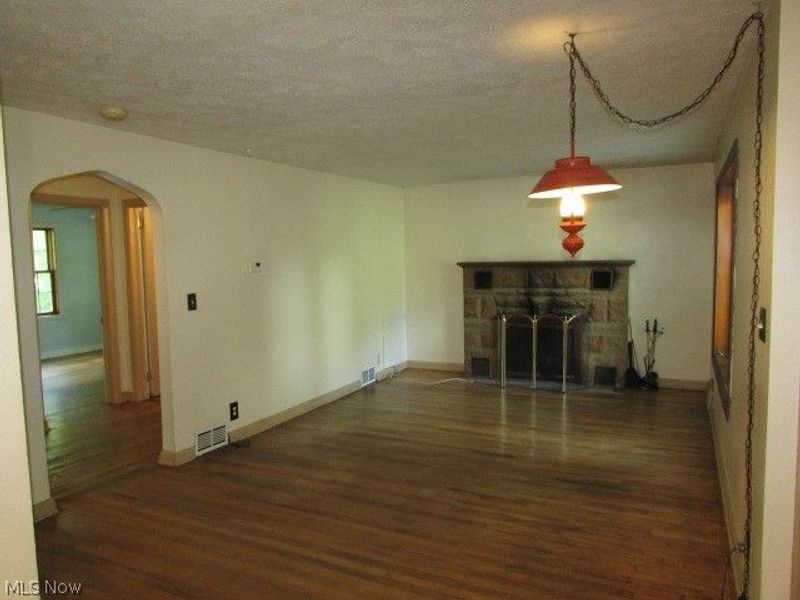 1327 Chelton Drive, Kent, OH 44240 Photo 3
