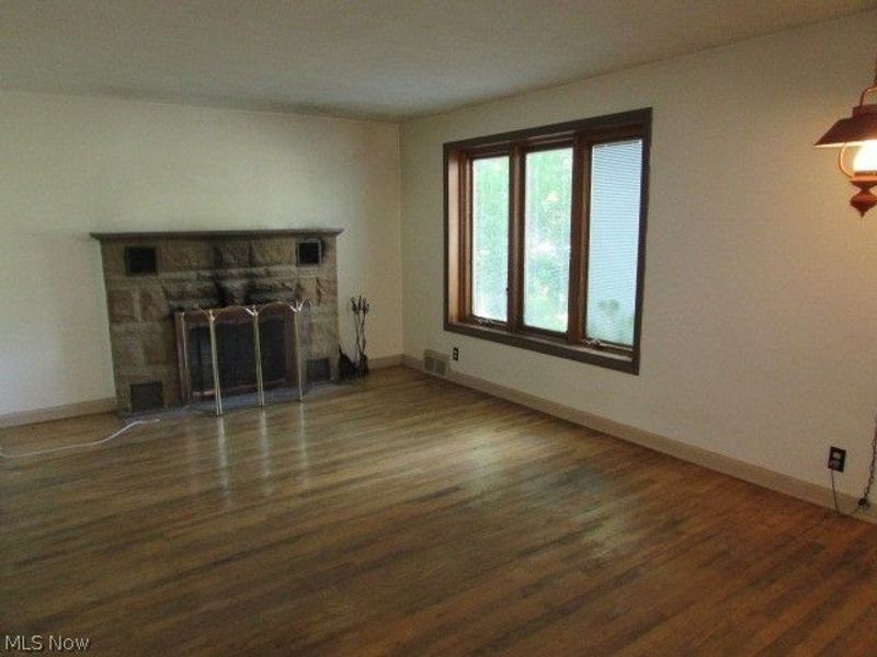 1327 Chelton Drive, Kent, OH 44240 Photo 4