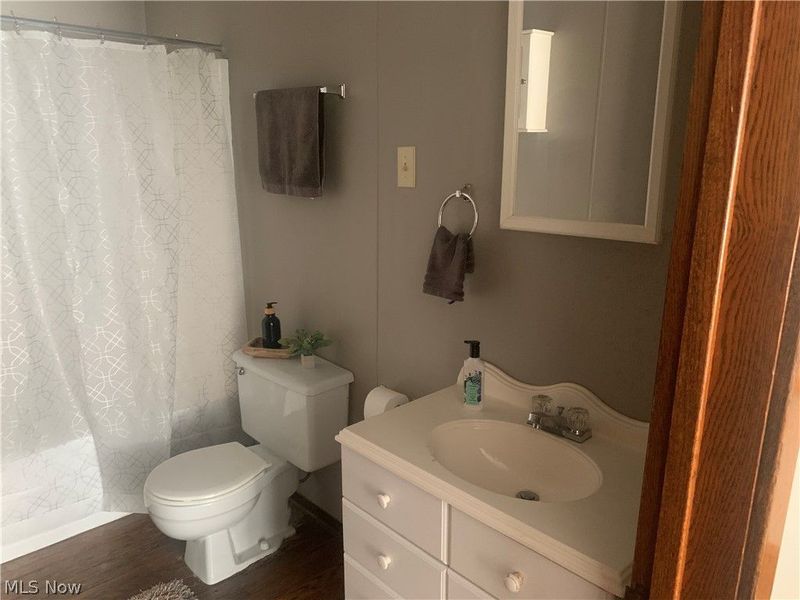 145 Grant Street , Conneaut, OH 44030 Photo 9