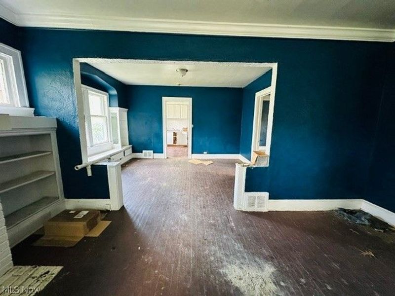 9005 Yale Avenue , Cleveland, OH 44108 Photo 11