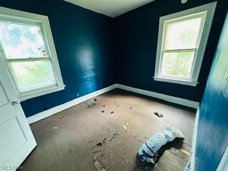 9005 Yale Avenue , Cleveland, OH 44108 Photo 13