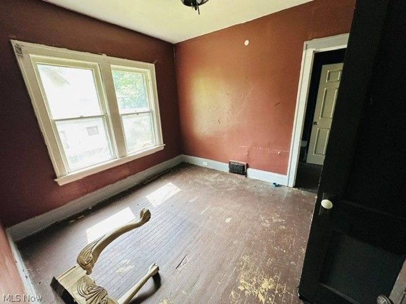 9005 Yale Avenue , Cleveland, OH 44108 Photo 21
