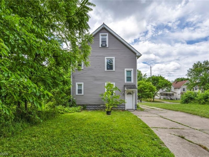 10103 Lamontier Avenue , Cleveland, OH 44104 Photo 36
