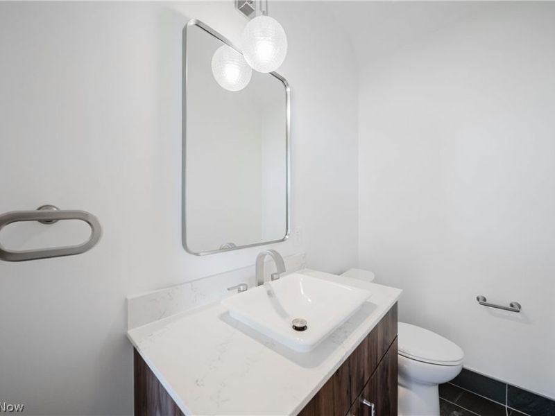 99 W Saint Clair Avenue , Cleveland, OH 44113 Photo 19