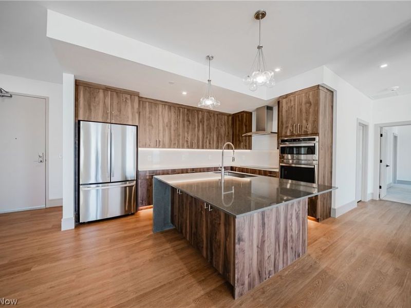 99 W Saint Clair Avenue , Cleveland, OH 44113 Photo 6