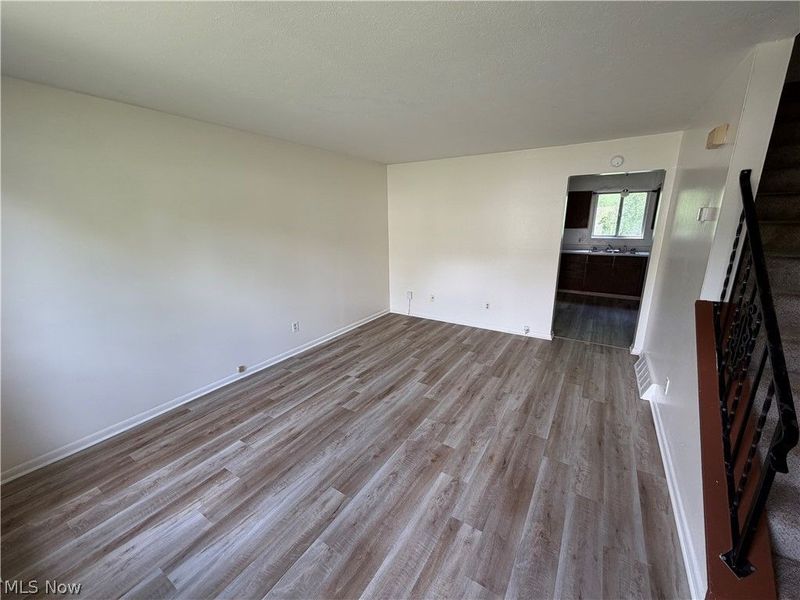 648 Loomis Avenue , Unit 658, Cuyahoga Falls, OH 44221 Photo 3
