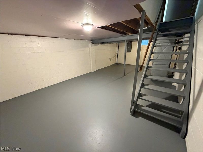 672 Loomis Avenue , Unit 682, Cuyahoga Falls, OH 44221 Photo 10