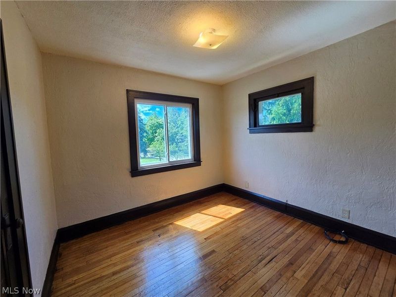 5223 Paine Avenue , Maple Heights, OH 44137 Photo 10