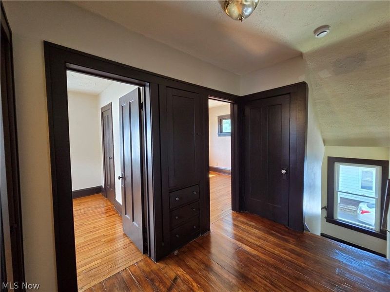 5223 Paine Avenue , Maple Heights, OH 44137 Photo 8