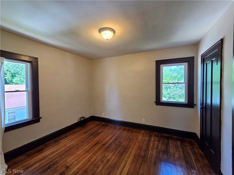 5223 Paine Avenue , Maple Heights, OH 44137 Photo 9