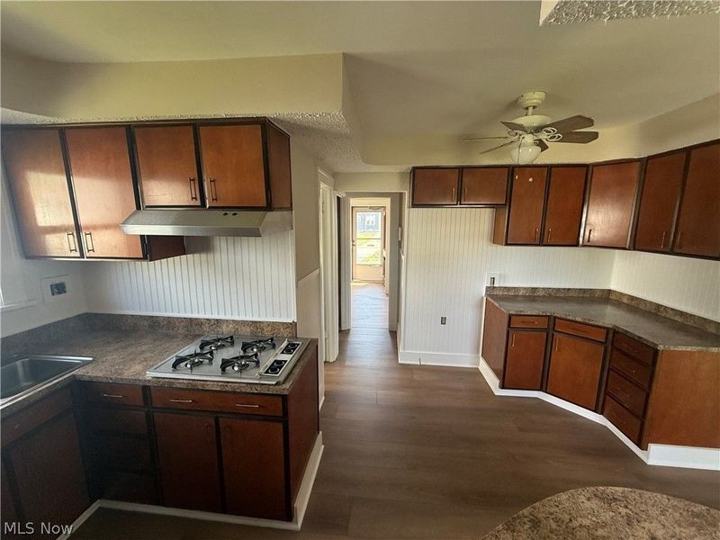 3012 Albion Road , Cleveland, OH 44120 Photo 10