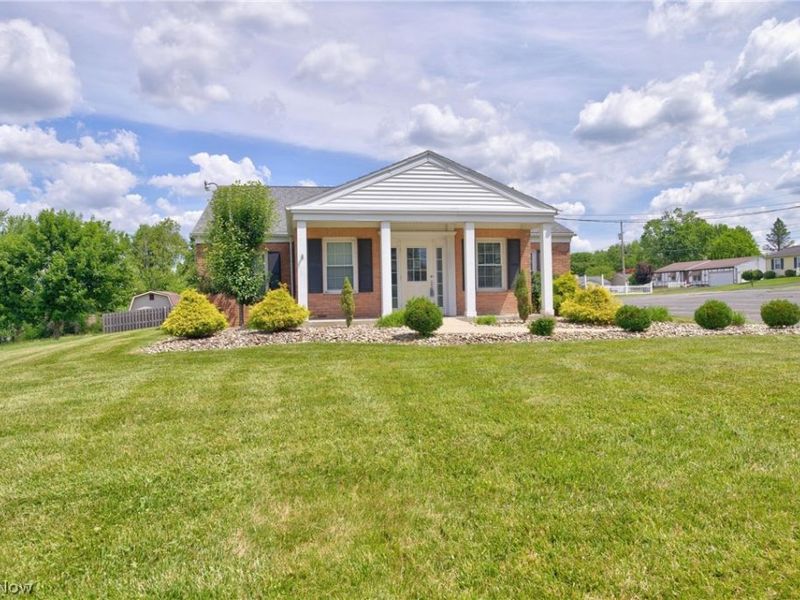 2894 Center Road, Poland, OH 44514 Photo 1