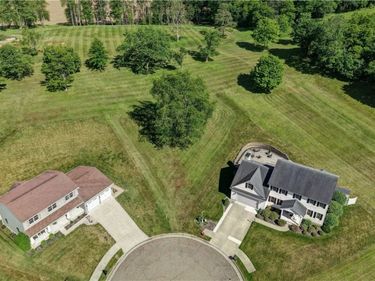 Briarwood Drive SE, New Philadelphia, OH 44663