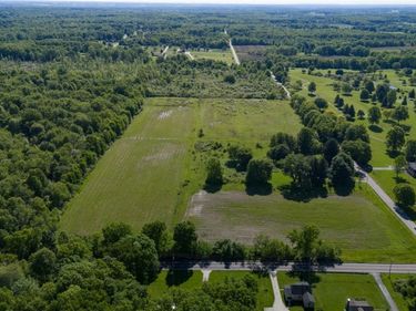 Villa Marie Road, Lowellville, OH 44436