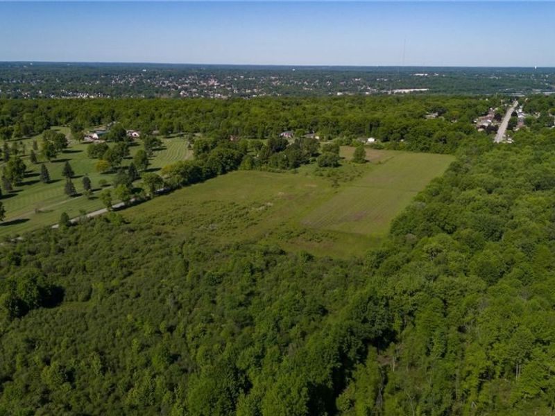 Villa Marie Road , Lowellville, OH 44436 Photo 5