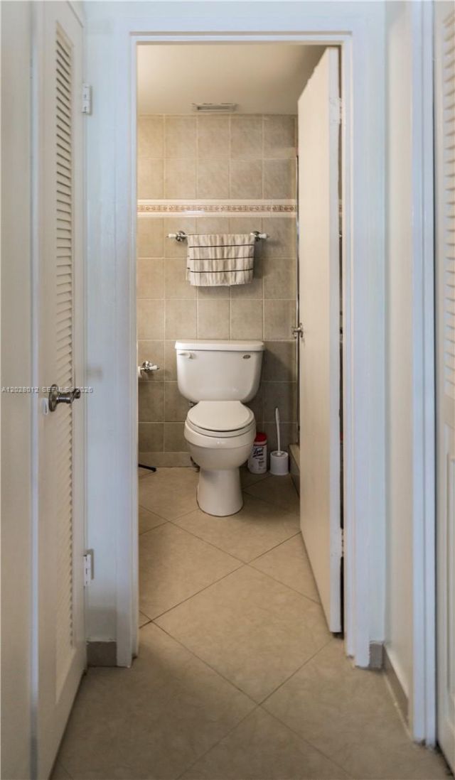 3725 S Ocean Dr , Unit 1003, Hollywood, FL 33019 Photo