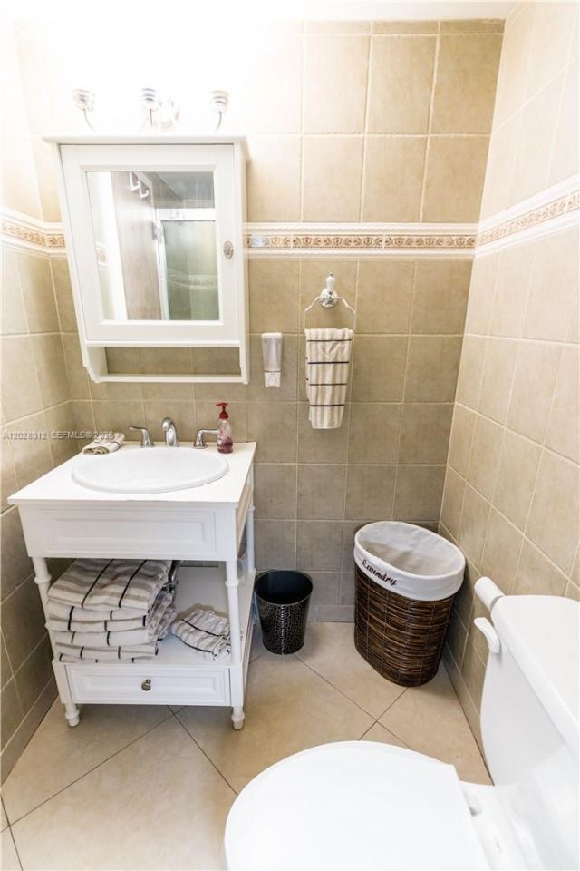 3725 S Ocean Dr , Unit 1003, Hollywood, FL 33019 Photo