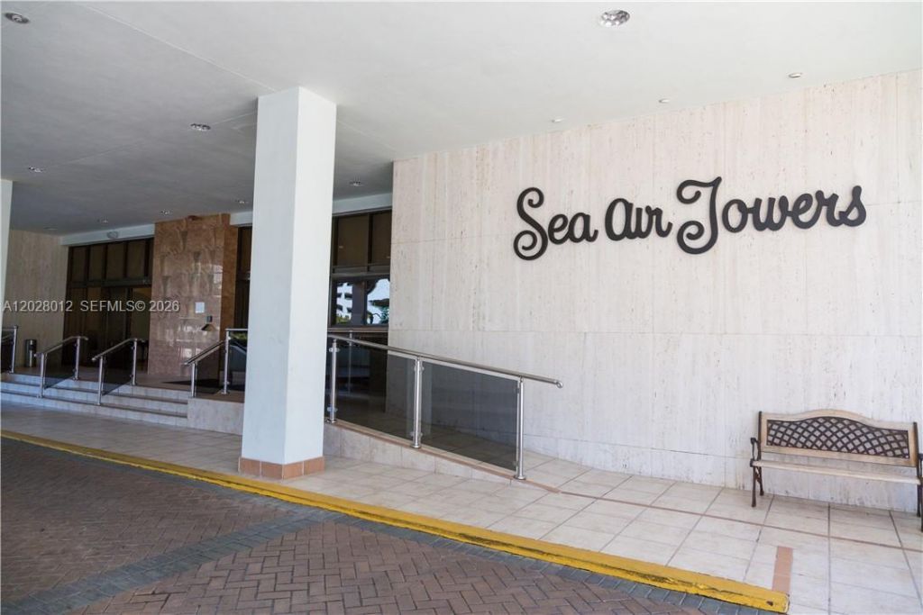 3725 S Ocean Dr , Unit 1003, Hollywood, FL 33019 Photo