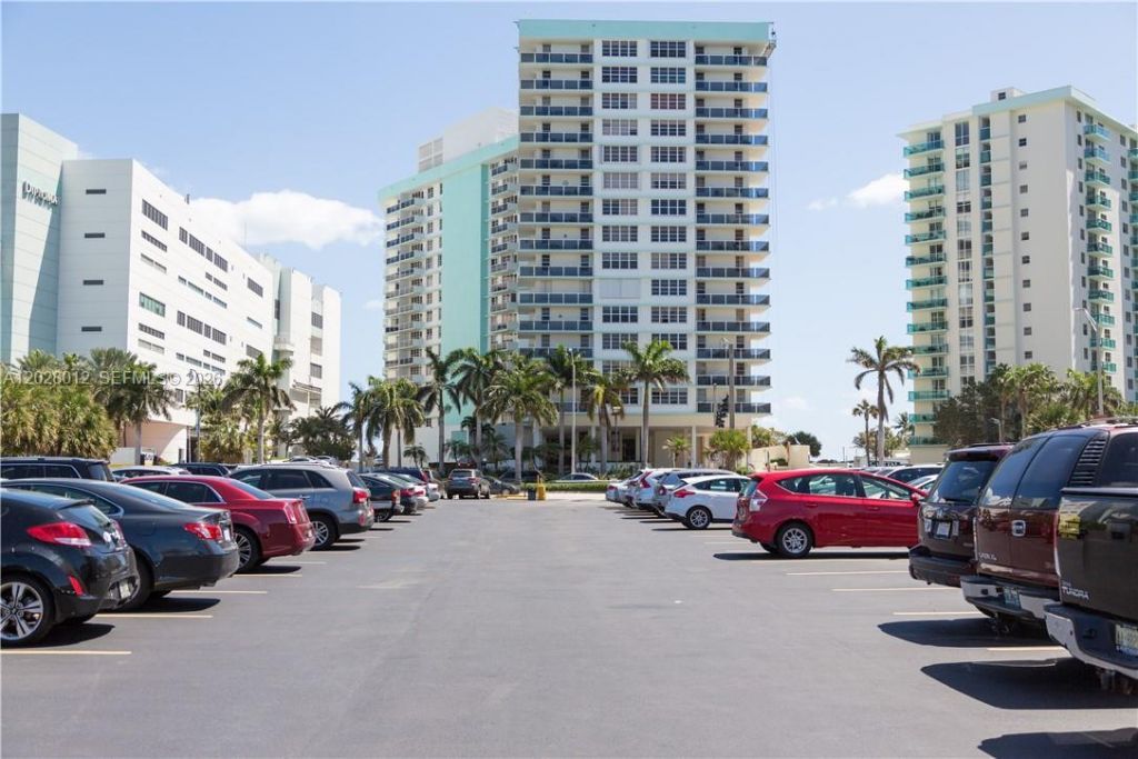 3725 S Ocean Dr , Unit 1003, Hollywood, FL 33019 Photo