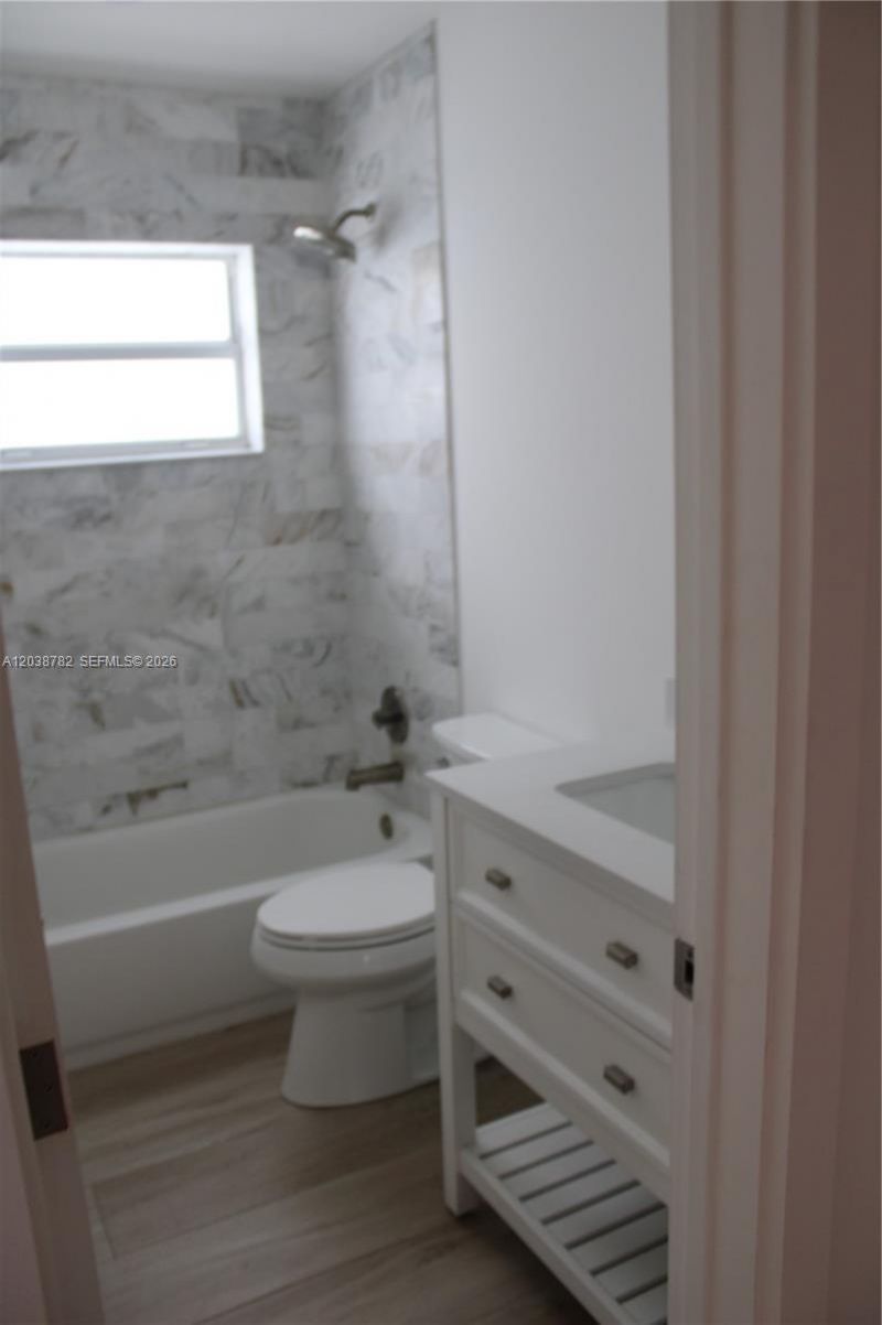 3827 SW 88 Court, Unit A, Miami, FL 33165 Photo