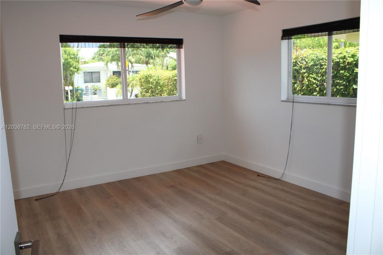 3827 SW 88 Court, Unit A, Miami, FL 33165 Photo