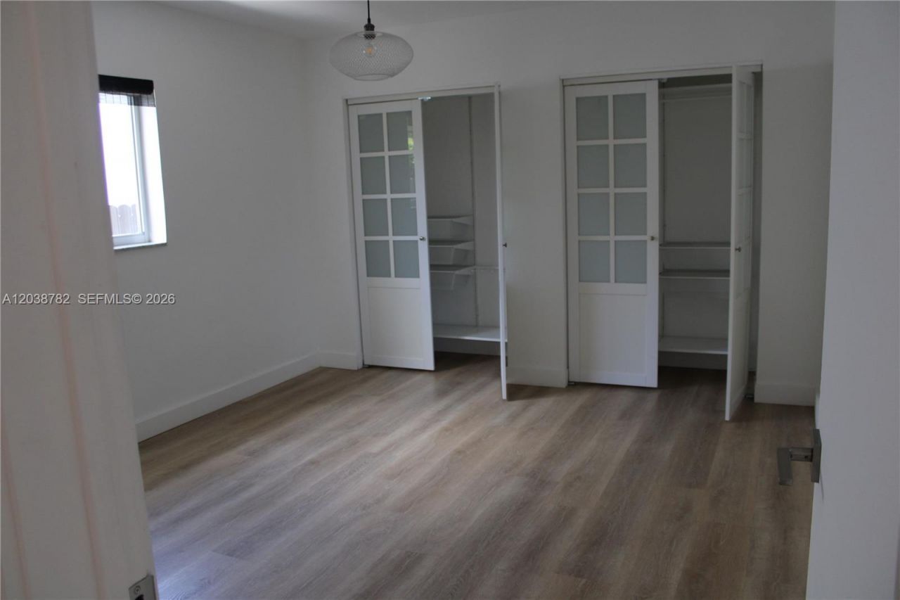 3827 SW 88 Court, Unit A, Miami, FL 33165 Photo