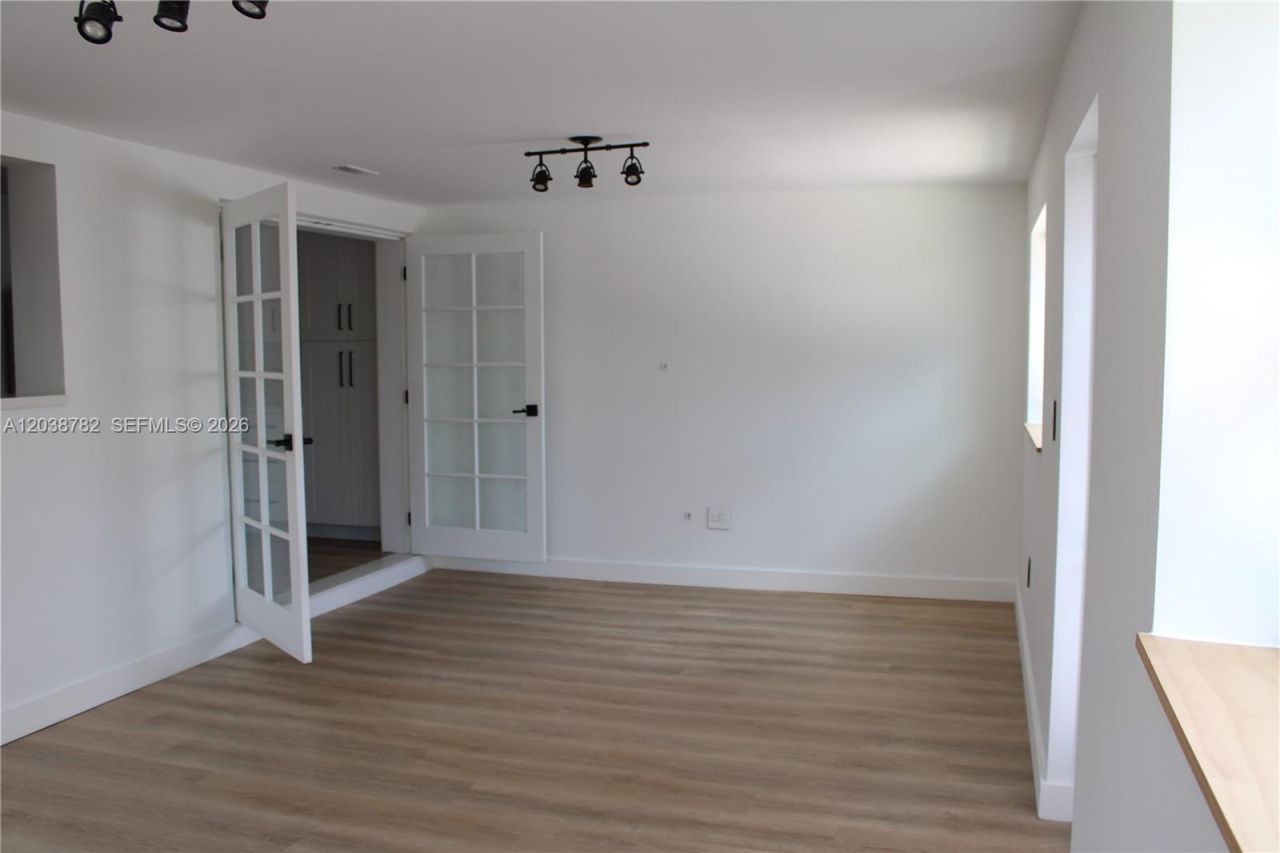 3827 SW 88 Court, Unit A, Miami, FL 33165 Photo