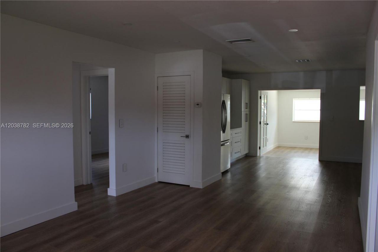 3827 SW 88 Court, Unit A, Miami, FL 33165 Photo