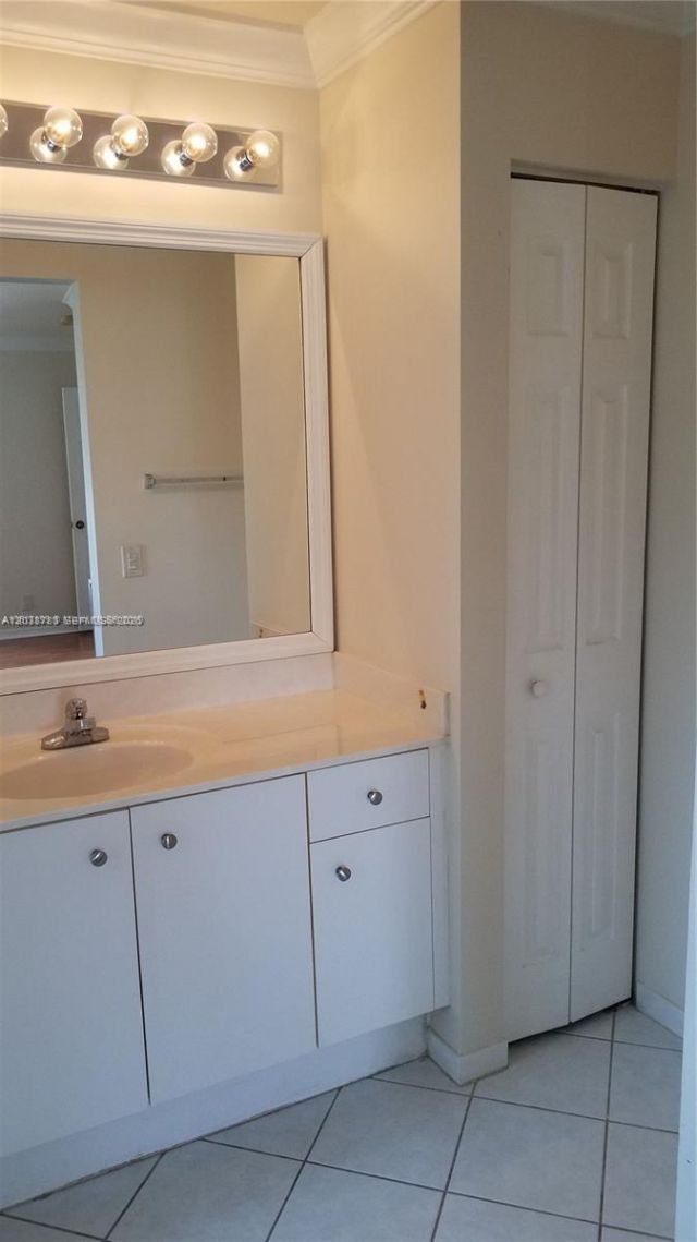 1440 Canary Island Dr , Unit 1440, Weston, FL 33327 Photo