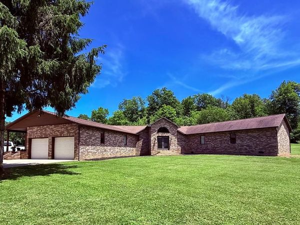887 Owl Creek, Lucasville, OH 45648