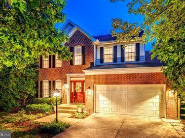 12809 TOURNAMENT DRIVE, RESTON, VA 20191